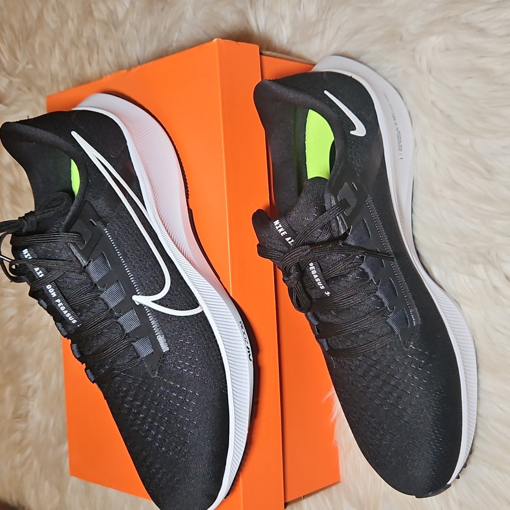 Nike Air Force Zoom Pegasus 38 Sneakers - Picture 4 of 8